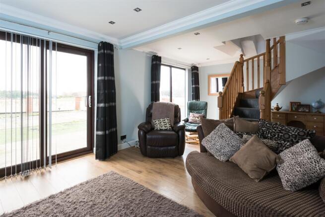 Sitting Room Alt View
