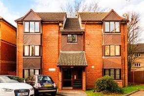 24, Godolphin Close, London N13 6LF