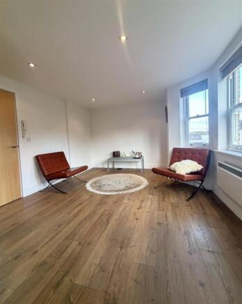 Large Open Plan Living Area