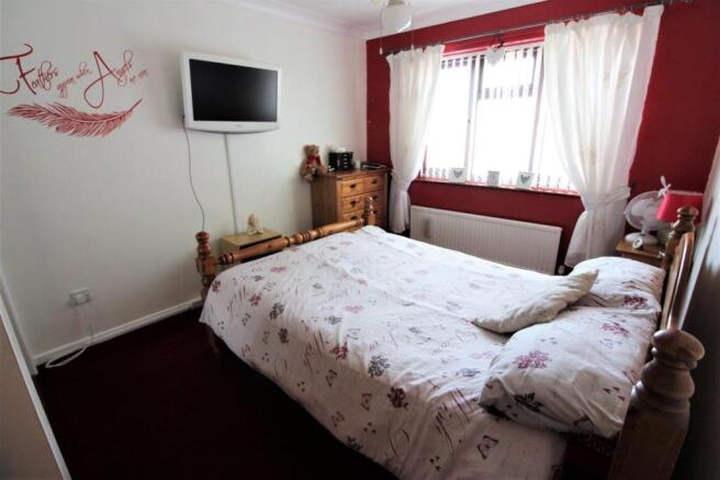 bed 1