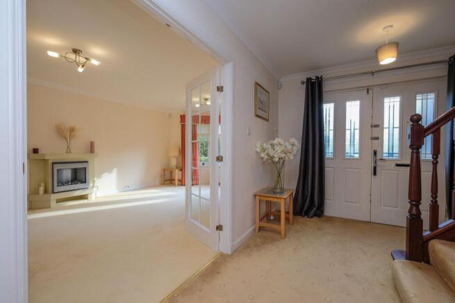 Entrance Hall & Lounge