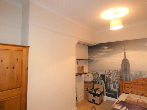 Double 2nd Bedroo...