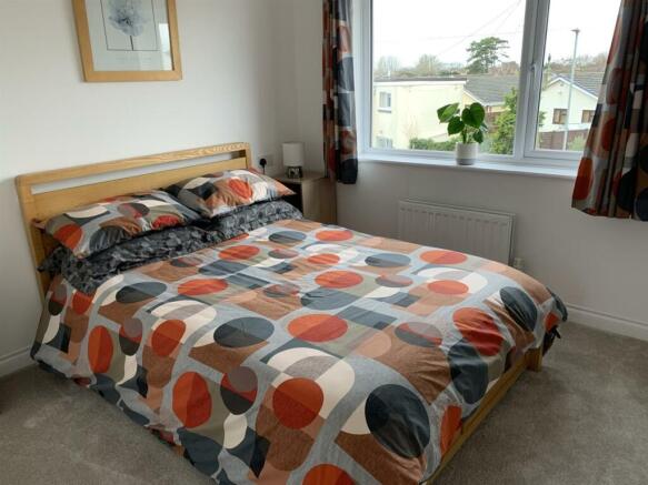 Bedroom...jpg