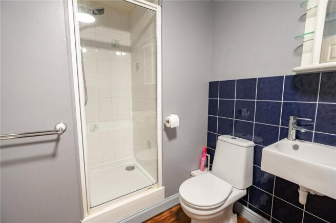 Bathroom (2)