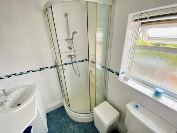 Shower Room.jpg