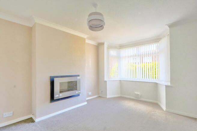 3 bed Semi-Detached for sale Image 4