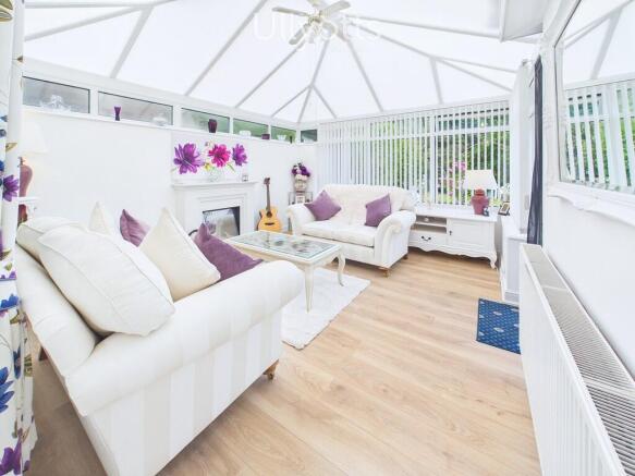 3 bed Detached Bungalow for sale Image 8