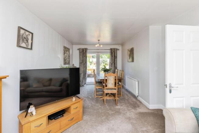 4 bed Detached for sale Image 4