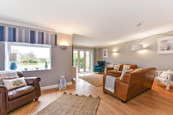 Reception/Bedroom