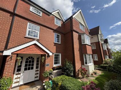 Albany House, 10 Holbeck Hill, Scarborough