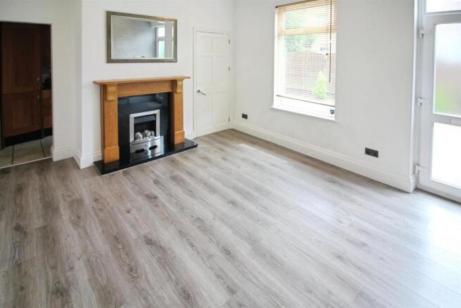 4 bed Terraced for sale Image 4