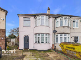 53, Eddy Close, Romford RM7 9HR