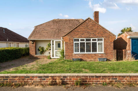 Singleton Crescent, Ferring, Worthing, West Sussex, BN12