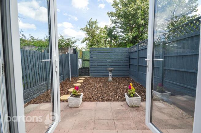 2 bed Terraced for sale Image 6