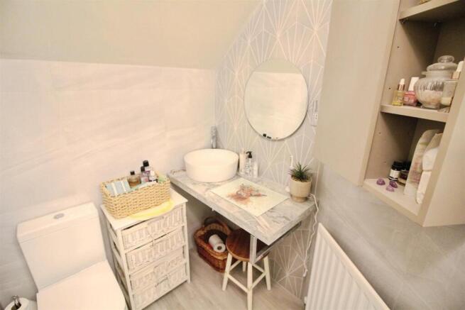 1 bed Apartment for sale Image 8