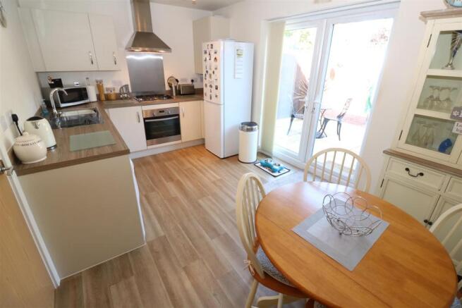 Kitchen/Dining Room