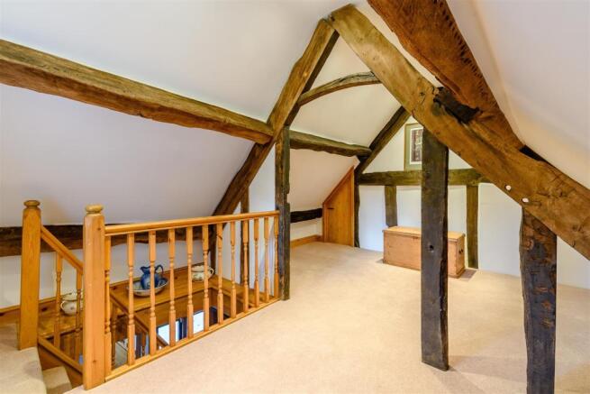 8414802-interior20.jpg
