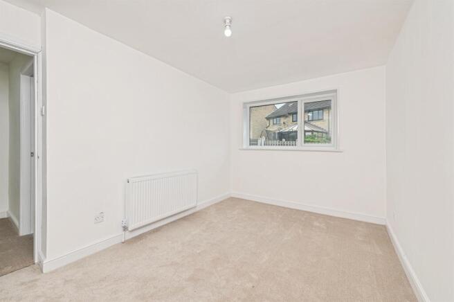 3 bed Terraced for sale Image 7