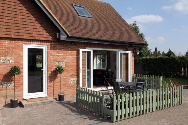 Bridgen Exterior 8