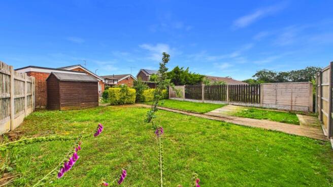 2 bed Detached Bungalow for sale Image 2