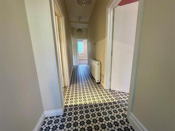 Hallway.jpeg
