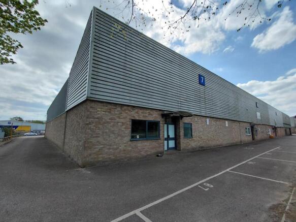 7 Deans Road - External.jpg