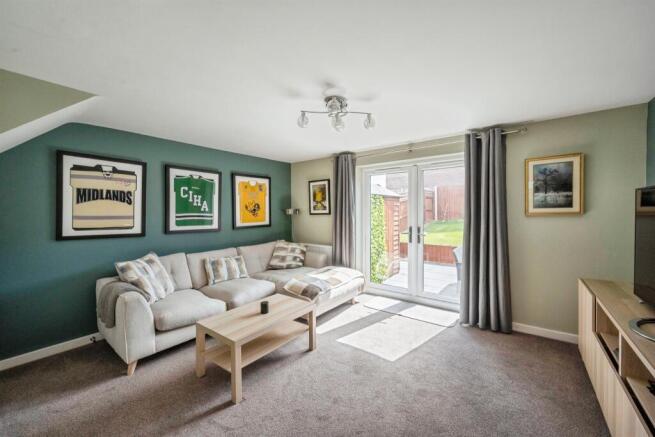 3 bed Semi-Detached for sale Image 5