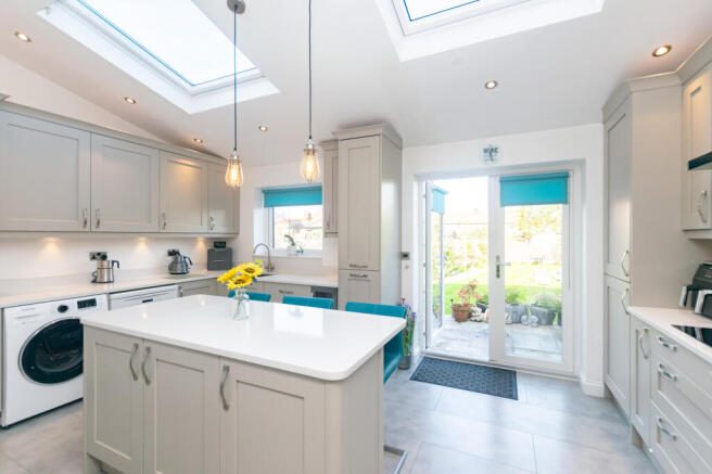 Kitchen 1