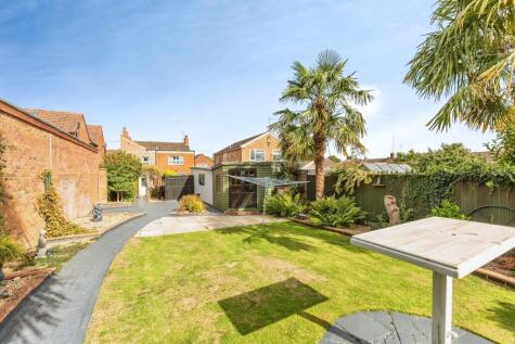 Millers Close, Finedon, Wellingborough