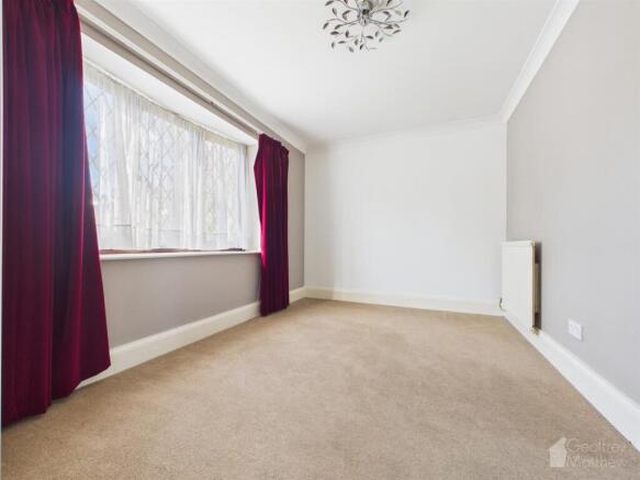 Goddard End, Stevenage photo 4