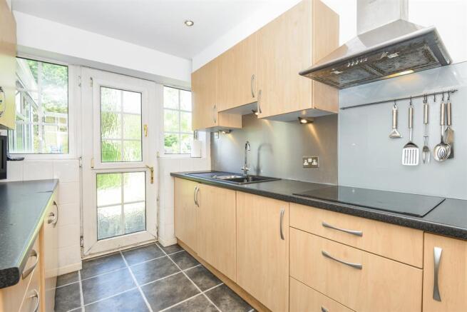 Kitchen1
