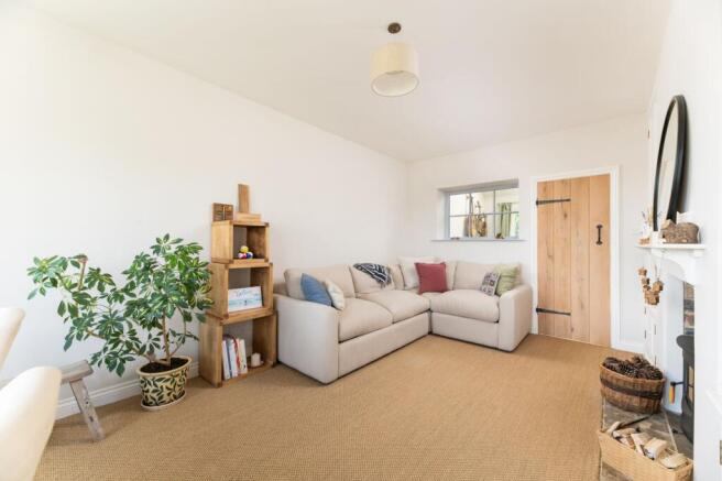 3 bed Semi-Detached for sale Image 7