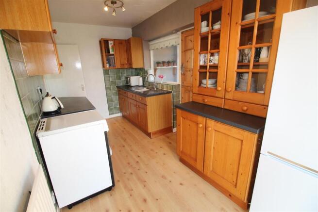 BREAKFAST KITCHEN