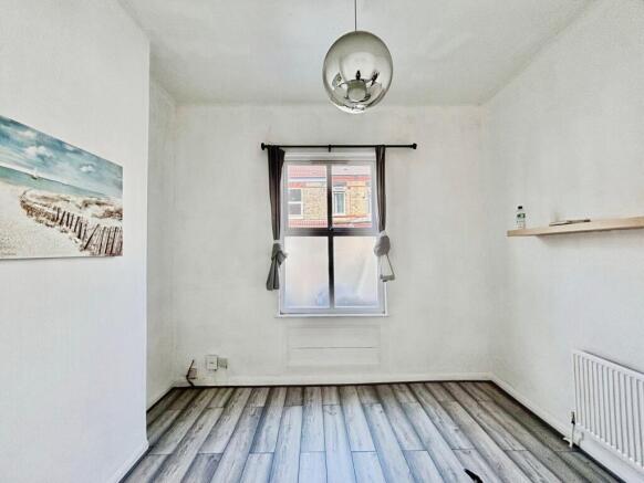 5 bed Terraced for sale Image 10