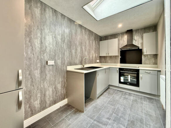 2 bed Terraced for sale Image 7