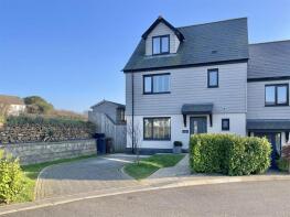 1, Kenwyn Heights, Truro TR4 9FQ