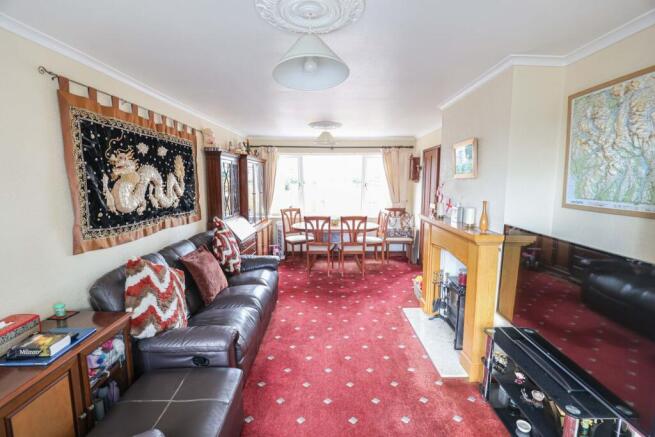 Dining Lounge