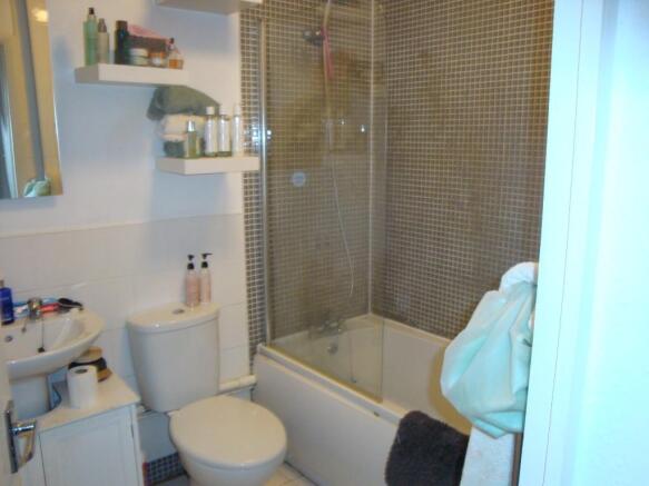Photo 10