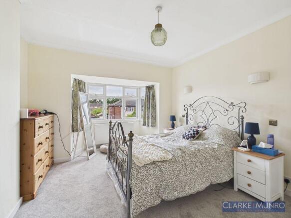3 bed Semi-Detached for sale Image 6