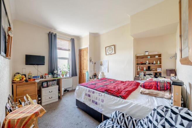 6 bed Terraced for sale Image 9