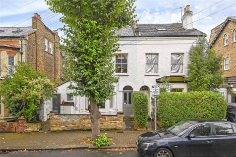 Lebanon Gardens, Southfields, SW18