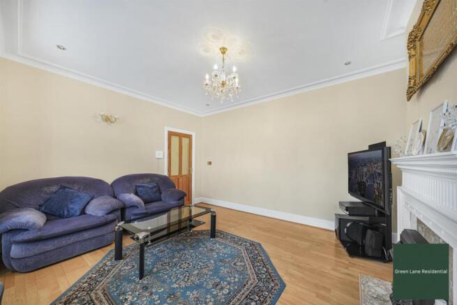 Wells Gardens, Ilford photo 4