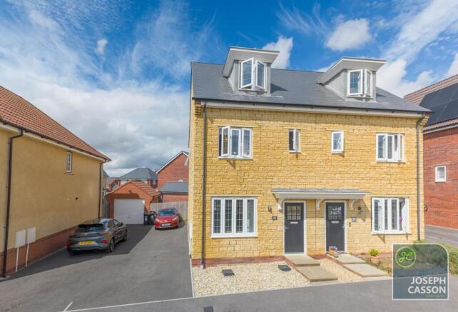 3-bed house on Fig Tree Crescent, Bridgwater, TA5, £280,000