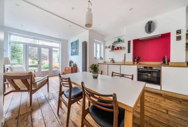 1400732-2-696e56a...