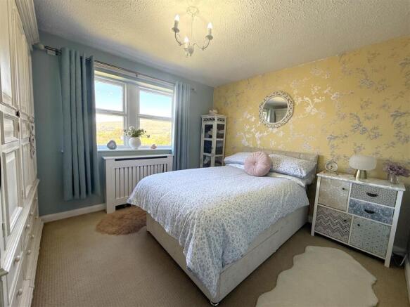 3 bed Detached for sale Image 6