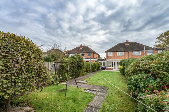137 Danson Lane-14_lo.jpg
