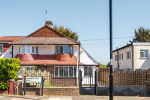 219, Burnt Ash Hill, London SE12 0QB