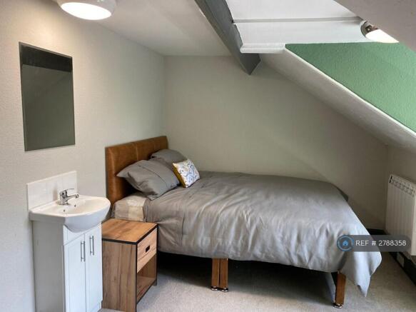 Room 5 