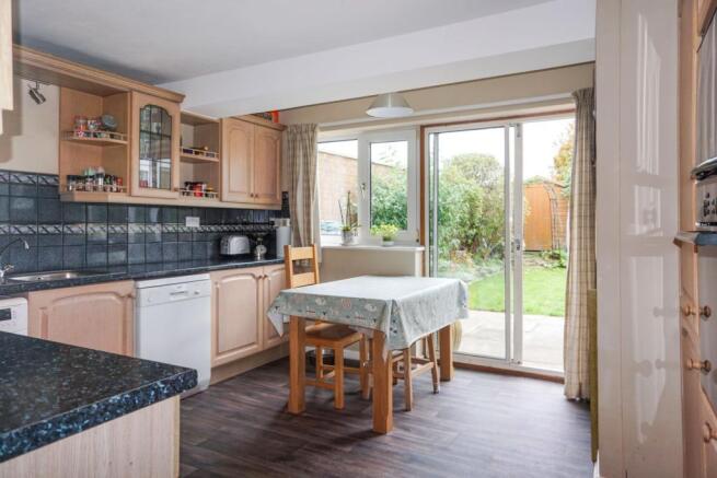 Kitchen/Breakfast