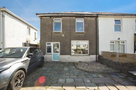 The Drive, Bargoed, CF81